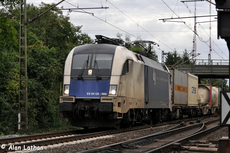 182 566 Wiesbaden-Ost 17 Sept 2013
MRCE Dispo on hire to WLC
