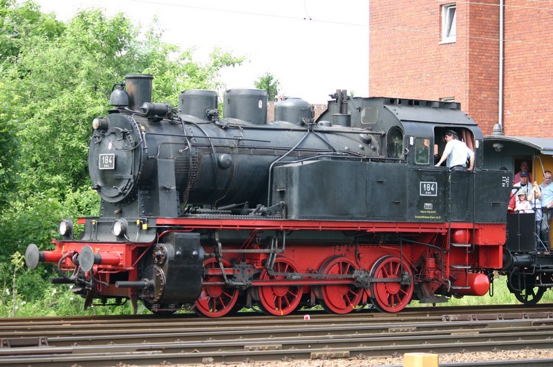 184 DA-Kranichstein 24 May 2008
DME ELNA 6, t 	Henschel 1946/25657
